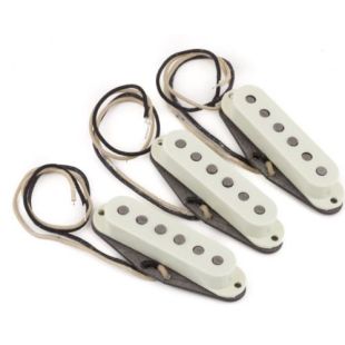 FENDER 65 STRAT SET 3